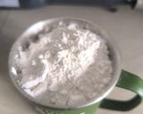Gambar langkah 2 resipi Kuih Talam Berlauk Dengan Ubi Keladi.