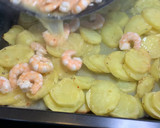 Foto del paso 6 de la receta: Langostinos sabrosos con patatas