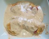 Foto del paso 3 de la receta: Pimientos del piquillo rellenos de bacalao con salsa