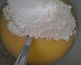 Une image de l'étape 3 de CAKE glacé au citron.