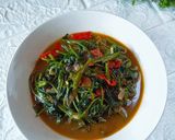Foto langkah ke 3 dari resep Cah Kangkung Terasi Saus Tiram.