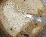 दहीतल्या वांग्याची सात्विक भाजी (dahi wangi bhaji recipe in marathi) रेसिपी स्टेप 4 फोटो
