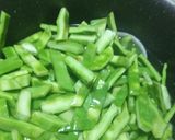 Foto del paso 1 de la receta: Romeritos con mole