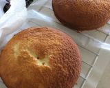 A picture of step 6 of Vanilla Cake with Chocolate Frosting.