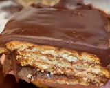 Foto del paso 3 de la receta: Tarta de galletas y chocolate