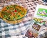 A picture of step 6 of Raw Mango Palak Dal Tadka.