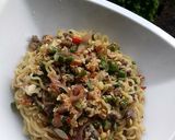 A picture of step 4 of Beef and egg noodles.