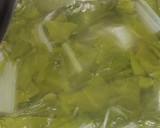 Foto del paso 2 de la receta: Acelgas diferentes