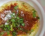 A picture of step 2 of Desi omelet.