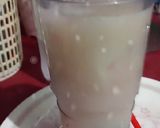 Foto langkah ke 5 dari resep Strawberry Sparkling Yakult.