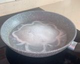 Foto del paso 3 de la receta: Trofie con langostinos y salmón