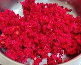 A picture of step 2 of Gajar- beetroot halwa in pressure cooker.