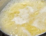 A picture of step 1 of Simple Pizza chowmein.