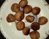 A picture of step 4 of Chicken Aloo kofta🍗👌.