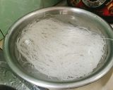 Hình bước làm 1 của món Bún gạo xào chay