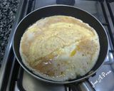 Foto del paso 2 de la receta Tortilla de atún y cebollinos con especias