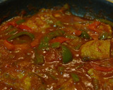 Foto del paso 5 de la receta: Atún con tomate y pimientos