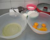 Foto del paso 2 de la receta: Bizcocho de leche con chips de chocolate