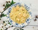 A picture of step 6 of Spaghetti with Shrimp in Garlic Butter Sauce.