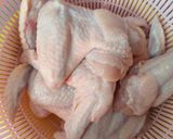 Foto langkah ke 1 dari resep Ayam Goreng Ketumbar.