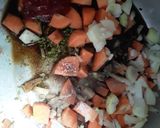 Foto del paso 1 de la receta: Calabacines empanizados con una rica salsa🍲🥘🍲