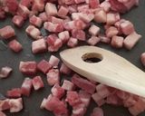 Foto del passaggio 2 della ricetta Mezze maniche all'avena con pancetta e zucchine