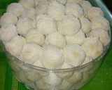 Foto langkah ke 6 dari resep Putri salju keju lumer.