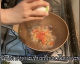 รูปขั้นตอนการทำที่ 6 ของ ผัดกระเพราไข่เยี่ยวม้า