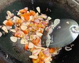 Foto langkah ke 3 dari resep Tumis Jagung Sawi Putih.