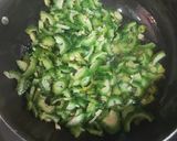 A picture of step 1 of Mutton with bitter gourd.
