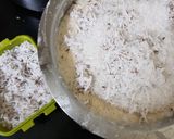 A picture of step 2 of Rajo Podo pitha.