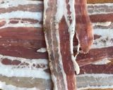 Baconbe göngyölt sertés szelet tojással töltve, vele sült burgonyával recept fázis 1 fotója