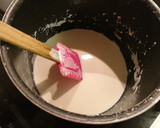 Foto del paso 2 de la receta: Espagueti con crema de queso, cebolla y nueces