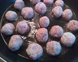 Foto del paso 4 de la receta: Pintxo de albóndigas y raíz de puerro