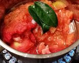 Foto langkah ke 2 dari resep Homemade Tomato Paste.