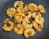 A picture of step 5 of Japanese Crab Fat Fried Rice.