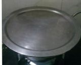 A picture of step 3 of सुखी आलू सब्ज़ी.