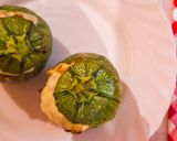 Foto del passaggio 9 della ricetta Zucchine tonde ripiene light veg 💚