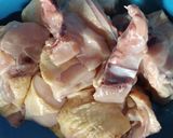 Foto langkah ke 1 dari resep Ayam Goreng Bumbu Simple.