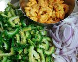 A picture of step 1 of Bitter Gourd and Prawn.