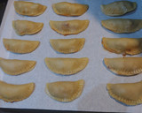 Foto del paso 7 de la receta: Empanadillas de carne al horno