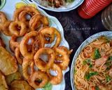 A picture of step 4 of Crispy onion rings.