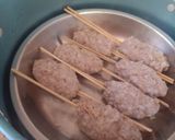 Foto langkah ke 3 dari resep Sate buntel tanpa lemak.