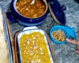 A picture of step 15 of Lahori halwa porri with aalo aur chana bhaaji.