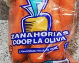 Foto del paso 1 de la receta: Bizcocho de zanahorias jugoso