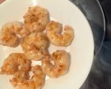 Foto langkah ke 2 dari resep Sautéed Beans Sprouts with Shrimps (Tumis Tauge dan Udang).