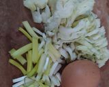Foto langkah ke 1 dari resep Bihun Goreng Sambal Kacang.