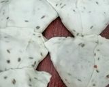 A picture of step 4 of Aloo samosay.
