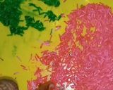 A picture of step 4 of Rice flower.