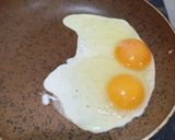 Foto langkah ke 3 dari resep 136. Nasi Goreng Telur Margarin.